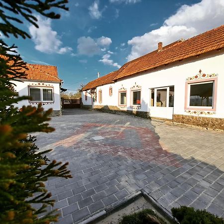 ואדו קרישולוי Pensiunea Turistica Retreat Belvedere מראה חיצוני תמונה