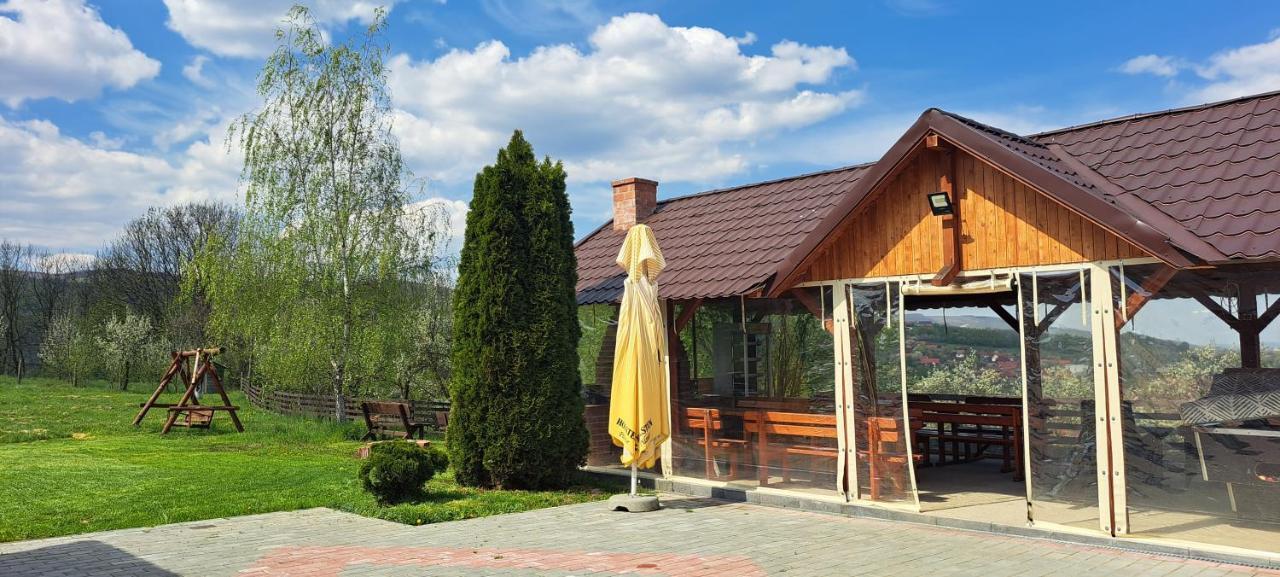 ואדו קרישולוי Pensiunea Turistica Retreat Belvedere מראה חיצוני תמונה