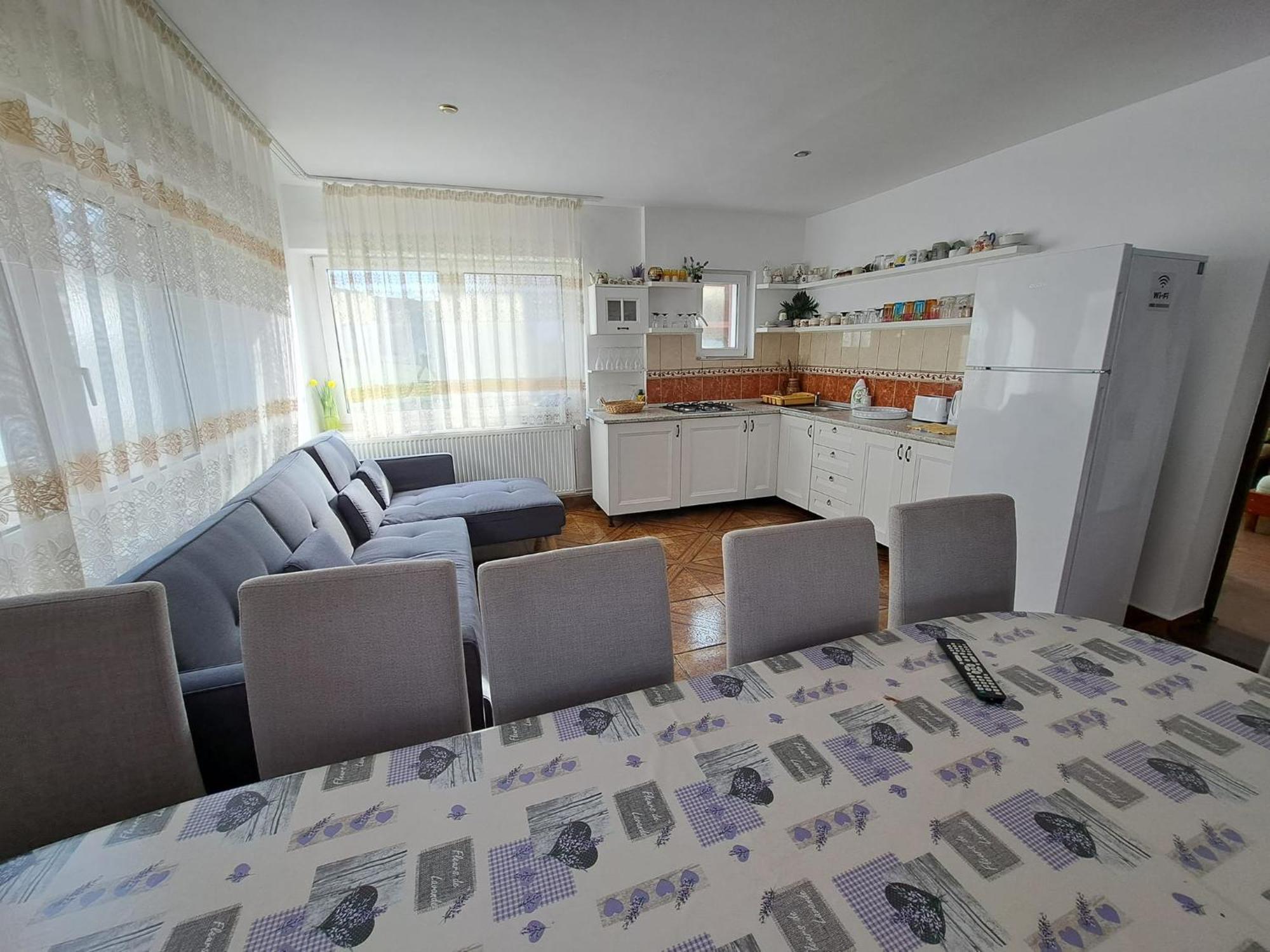 ואדו קרישולוי Pensiunea Turistica Retreat Belvedere מראה חיצוני תמונה