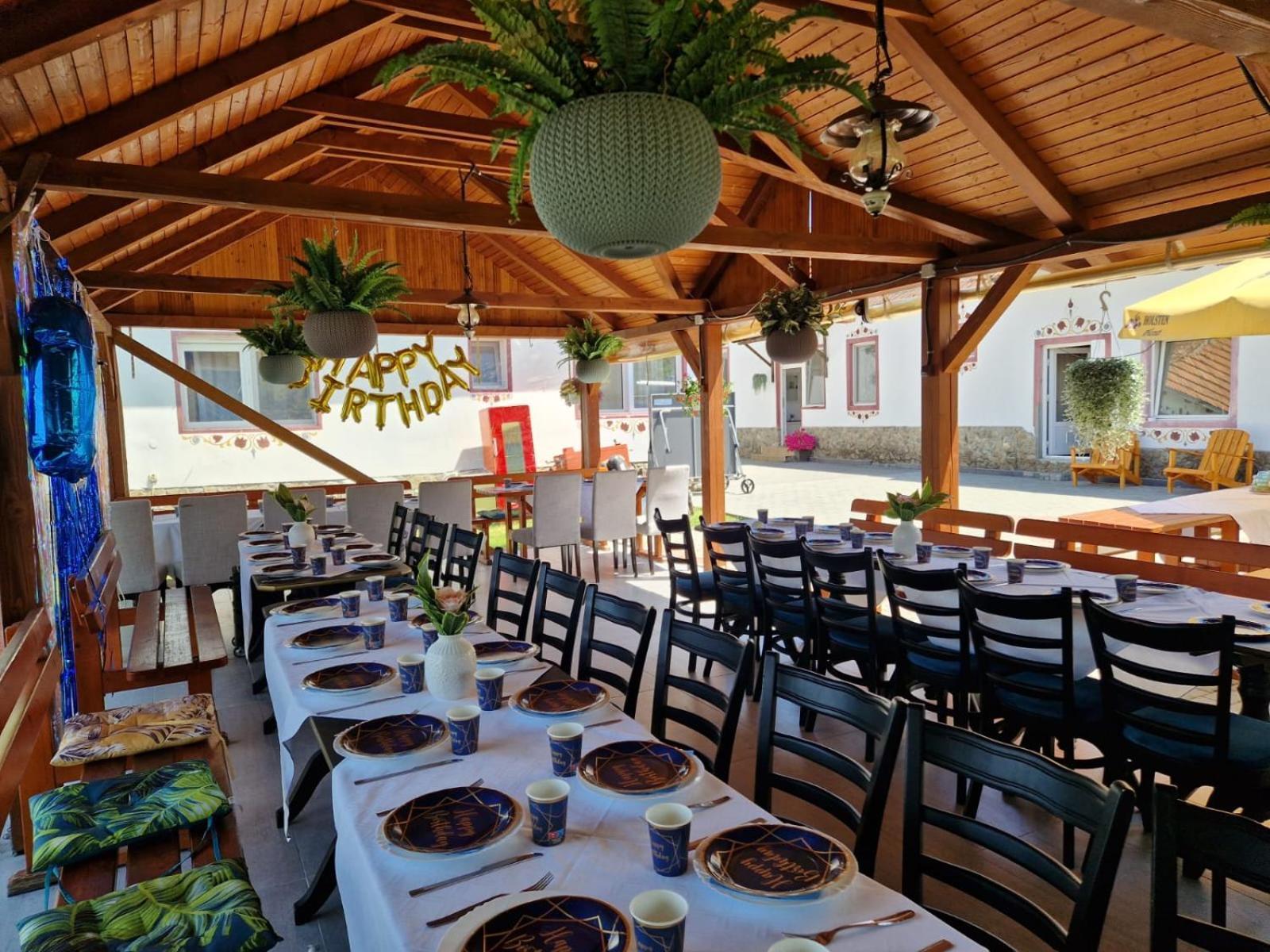 ואדו קרישולוי Pensiunea Turistica Retreat Belvedere מראה חיצוני תמונה