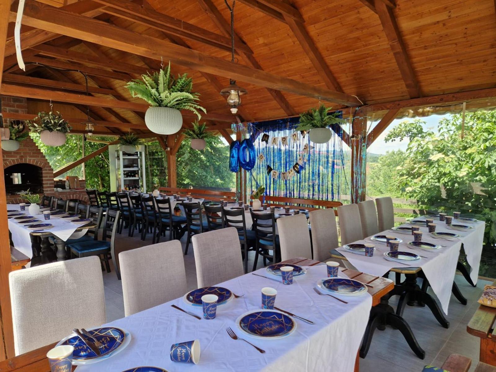 ואדו קרישולוי Pensiunea Turistica Retreat Belvedere מראה חיצוני תמונה